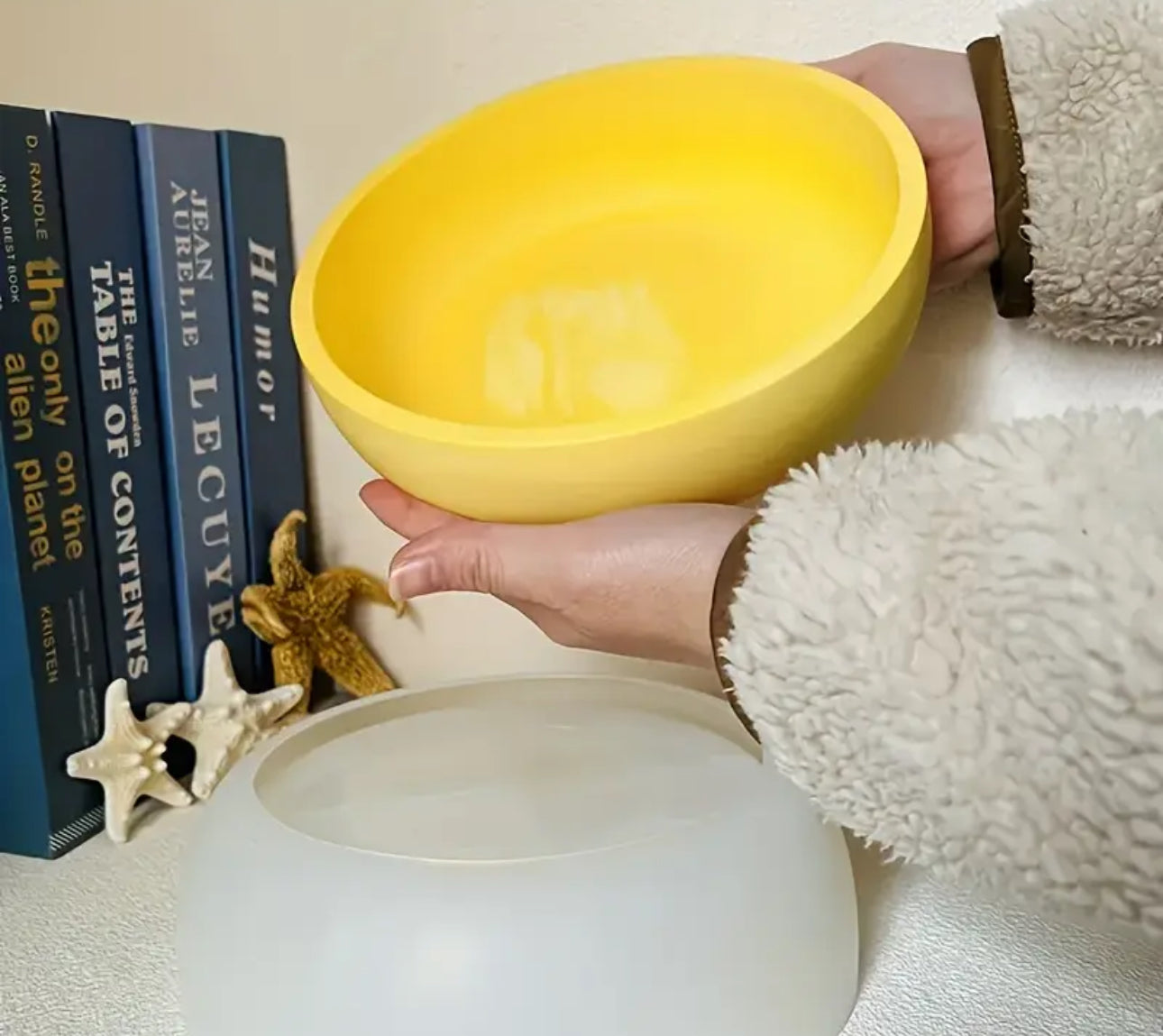 Luna Glow 16 oz Cement Jar
